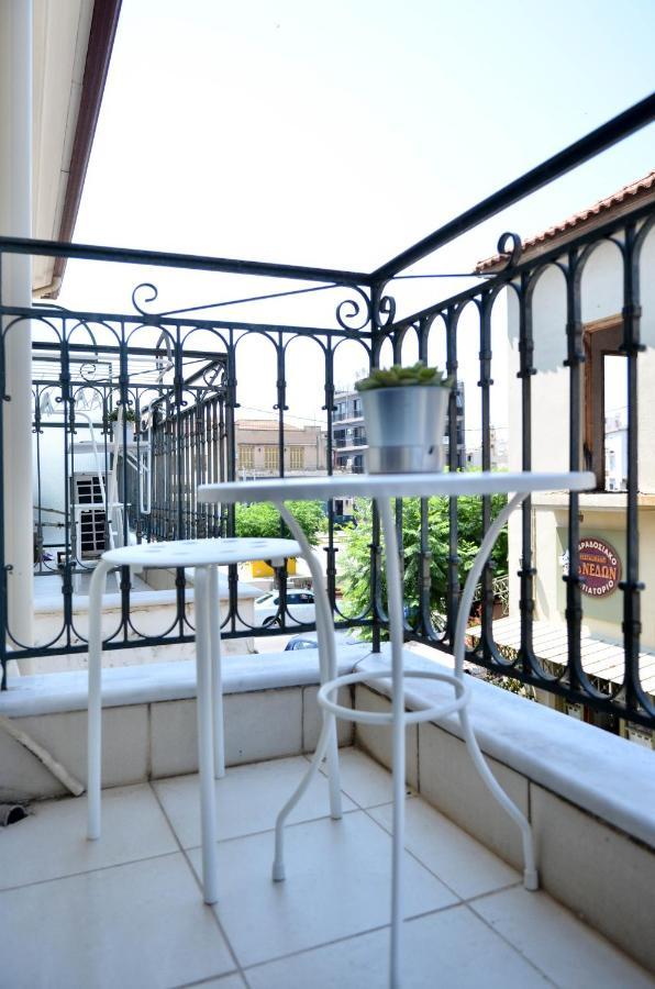 Centrally For 3 Kalamata Exterior photo